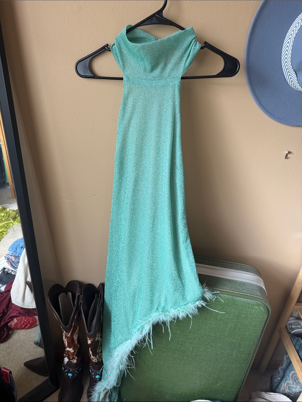 Sparkle Feather-Hem Mint Green Evening Dress